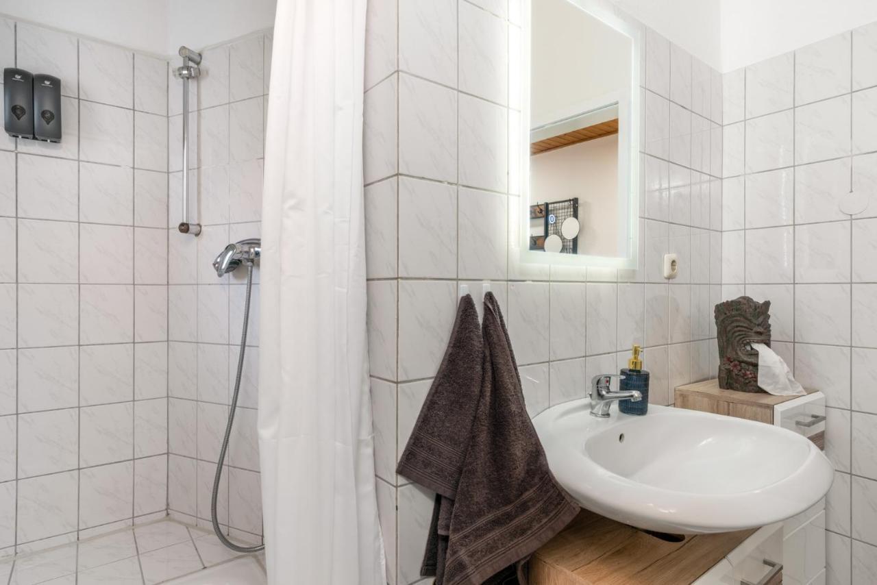 Gemuetliche Zentrale Wohnung Mit Smart Tv Kassel Bagian luar foto
